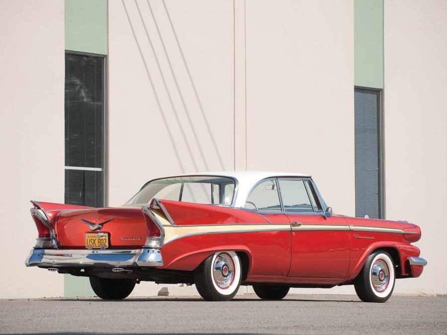  Packard Hardtop Coupe 1958 года  (фото 23 из 26)